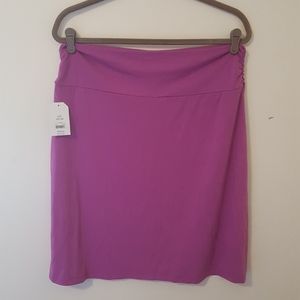 5/$25 Faded Glory midi skirt